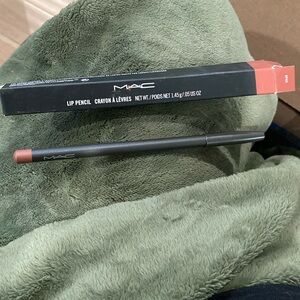 MAC Cosmetics Lipliner in shade: SPICE. Brand New